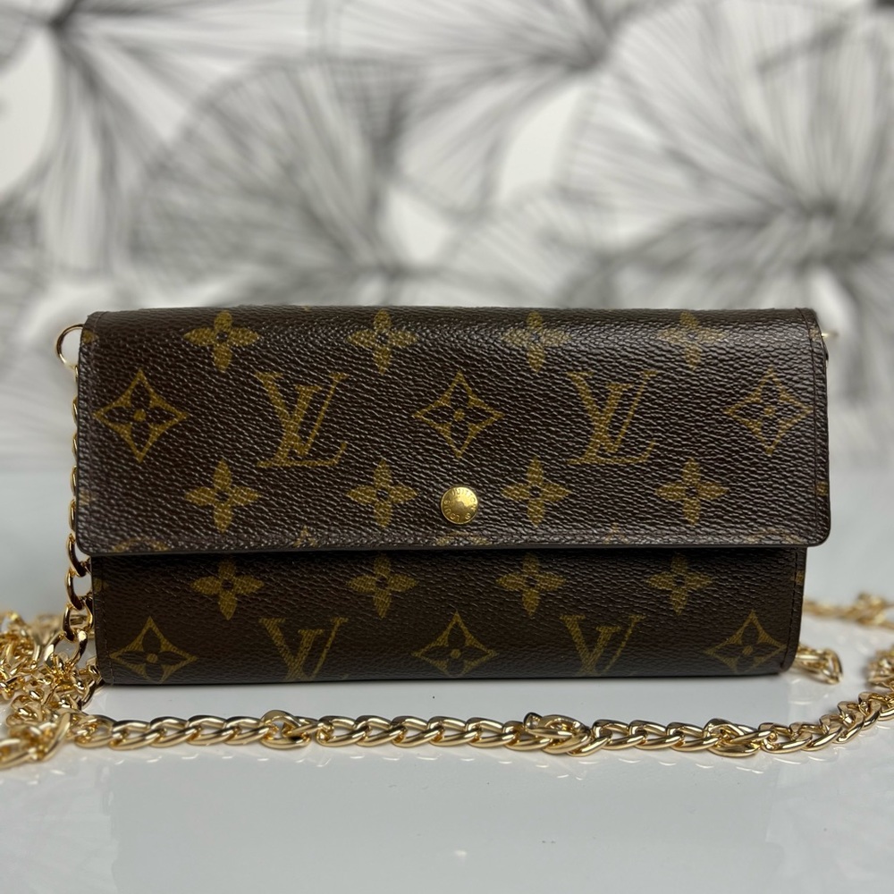 Louis Vuitton Sarah Wallet